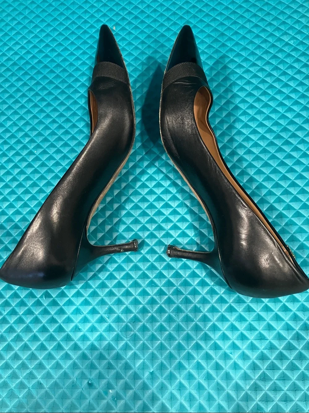 TORY BURCH Women Black Penelope Cap-Toe Pumps. | 6